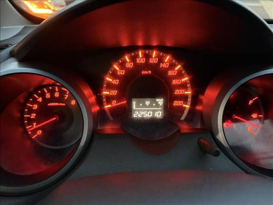 HONDA FIT 1.4 DX 16V FLEX 4P MANUAL HONDA FIT 1.4 DX 16V FLEX 4P MANUAL